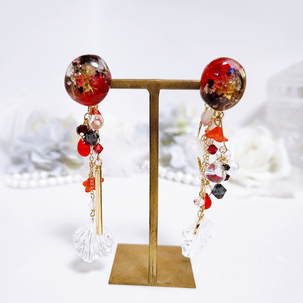 【唐紅 -爽涼- 】鉱石カボション&フラワーチェーン 3wayピアス