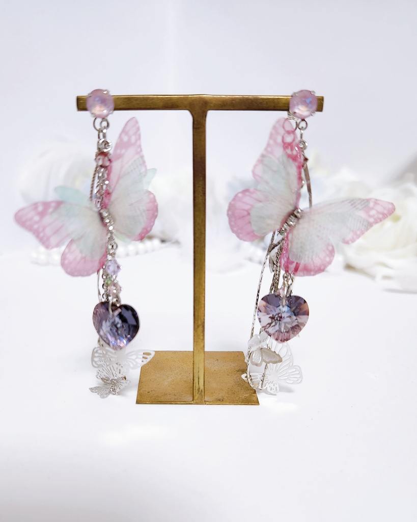 《★受注オーダー》【乃木様 専用ページ】蝶々2wayピアス,フラワー 4wayピアス の2点