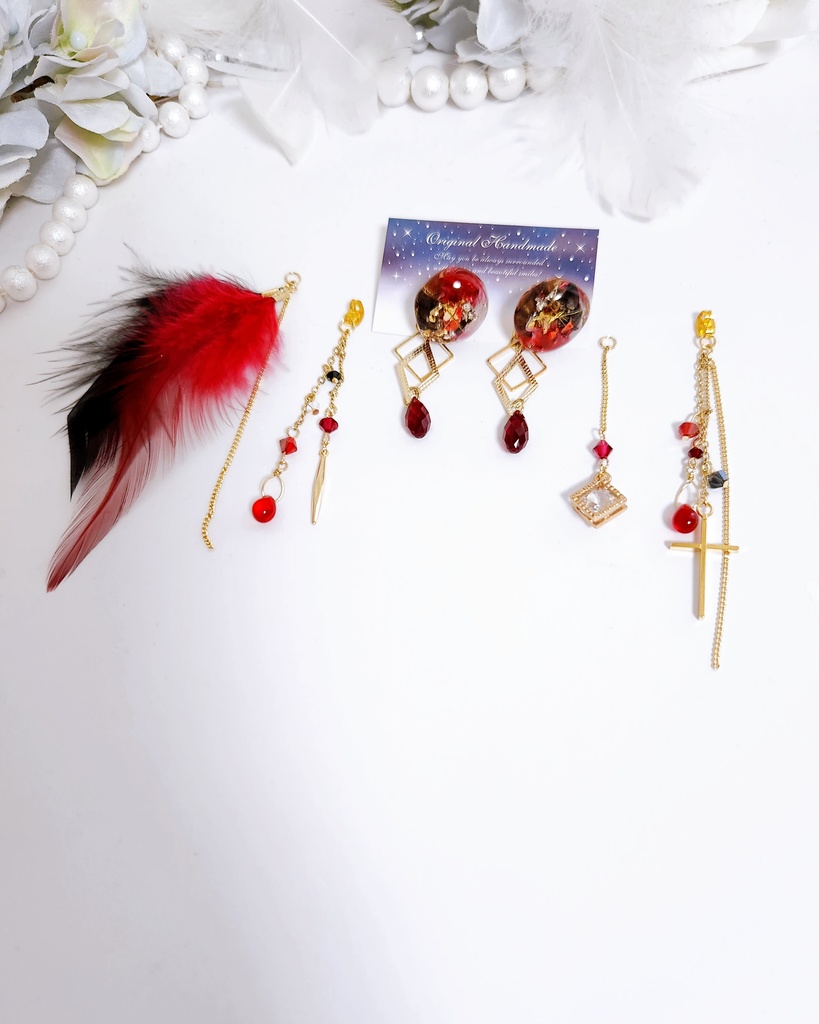 【唐紅 -凛- 】鉱石風カボション&フェザーチェーン 3wayピアス