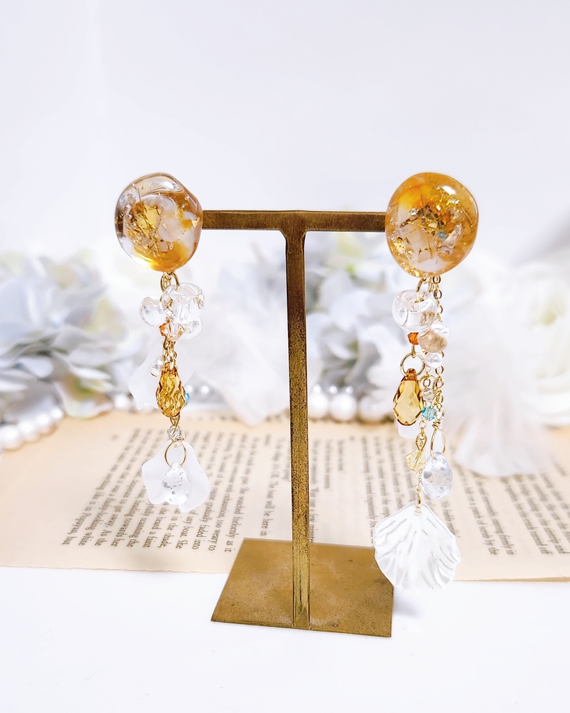 【伯仲】鉱石風カボション&フラワーチェーン 3wayピアス -Gold ver.-