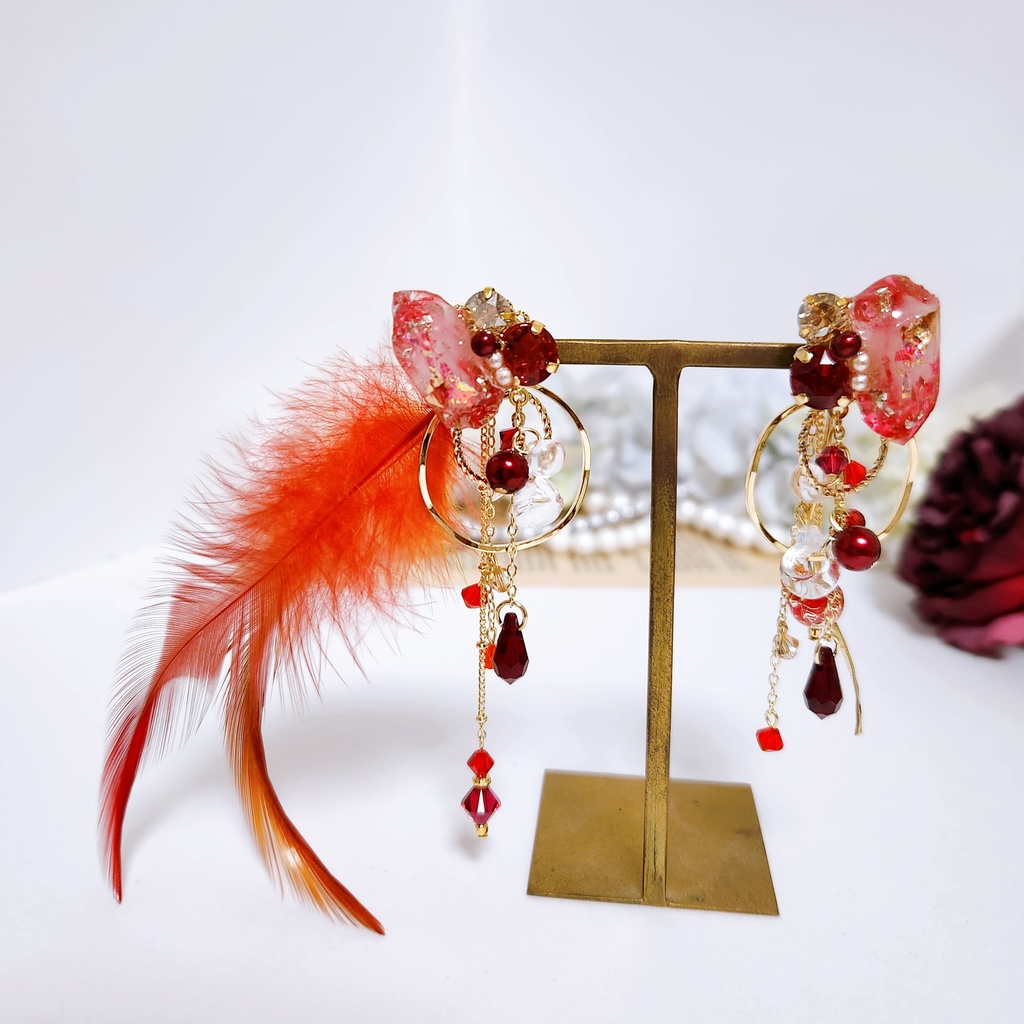 【不知火】氷の鉱石風レジン&ビジュー フェザーチェーン 4wayピアス