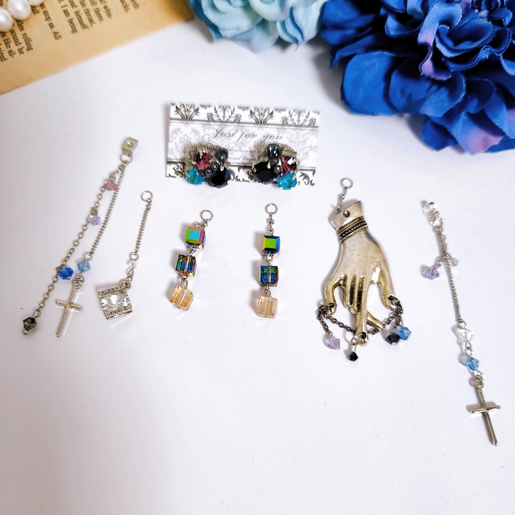 【催眠 -囁き-】ビジュー&チェーン4wayピアス