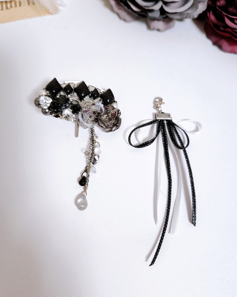 《★受注オーダー》【乃木様 オーダーページ】4wayビジューピアス,2wayポニーフックの合計2点