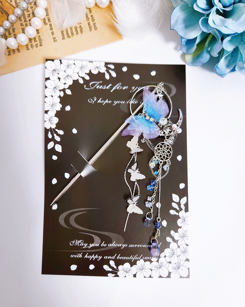 【月夜 -羽ばたき-】蝶々シフォン&蓮の花チャームのかんざし -童しのver.-