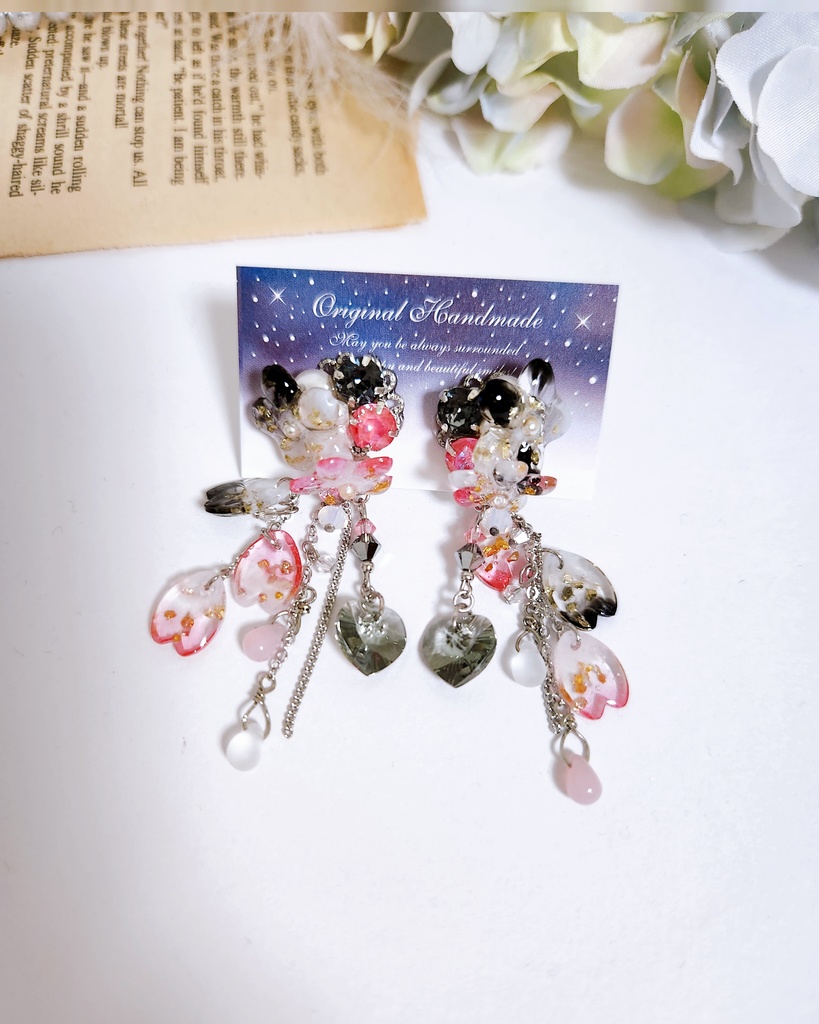 【来世 -君に逢えたら-】桜レジン&ビジュー チェーン 2wayピアス -おばみつver.-