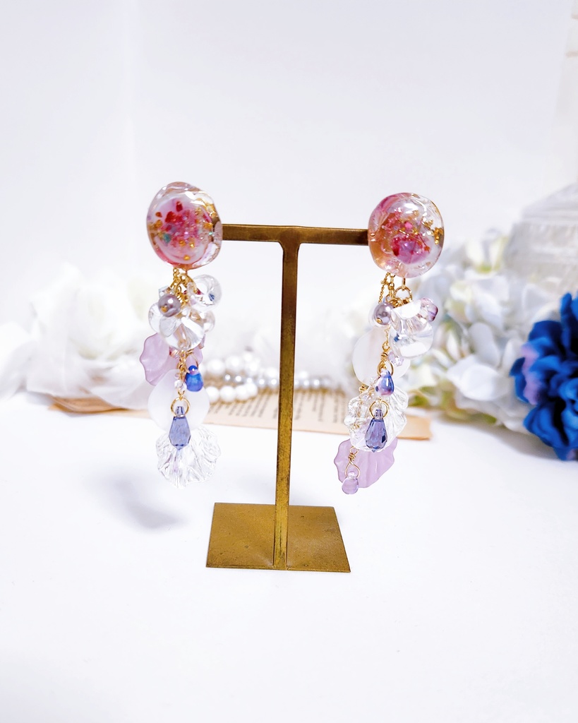 【千紫万紅】鉱石風カボション&フラワーチェーン 2wayピアス