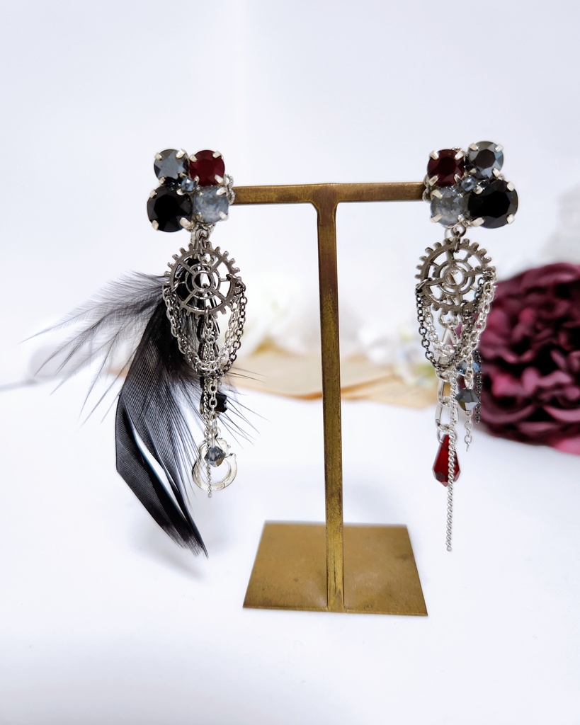 【凛流の監視者】ビジュー&歯車チェーン 3wayピアス