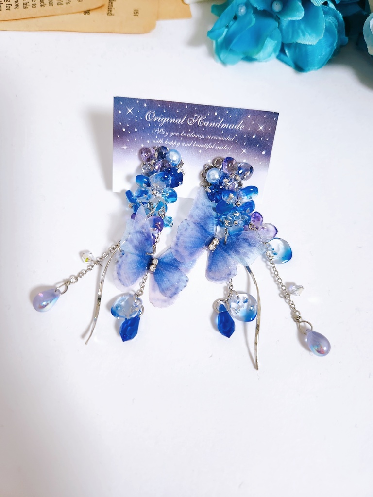 【月雫 -戯れ-】紫陽花＆蝶々シフォン ビジュー2wayピアス - ぎゆしの Pierce ver.-