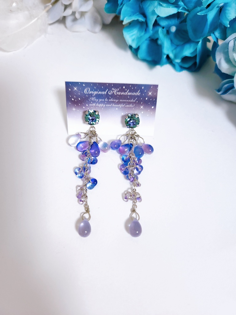 【藤紫】藤の花イメージ チェコドロップ ピアス
