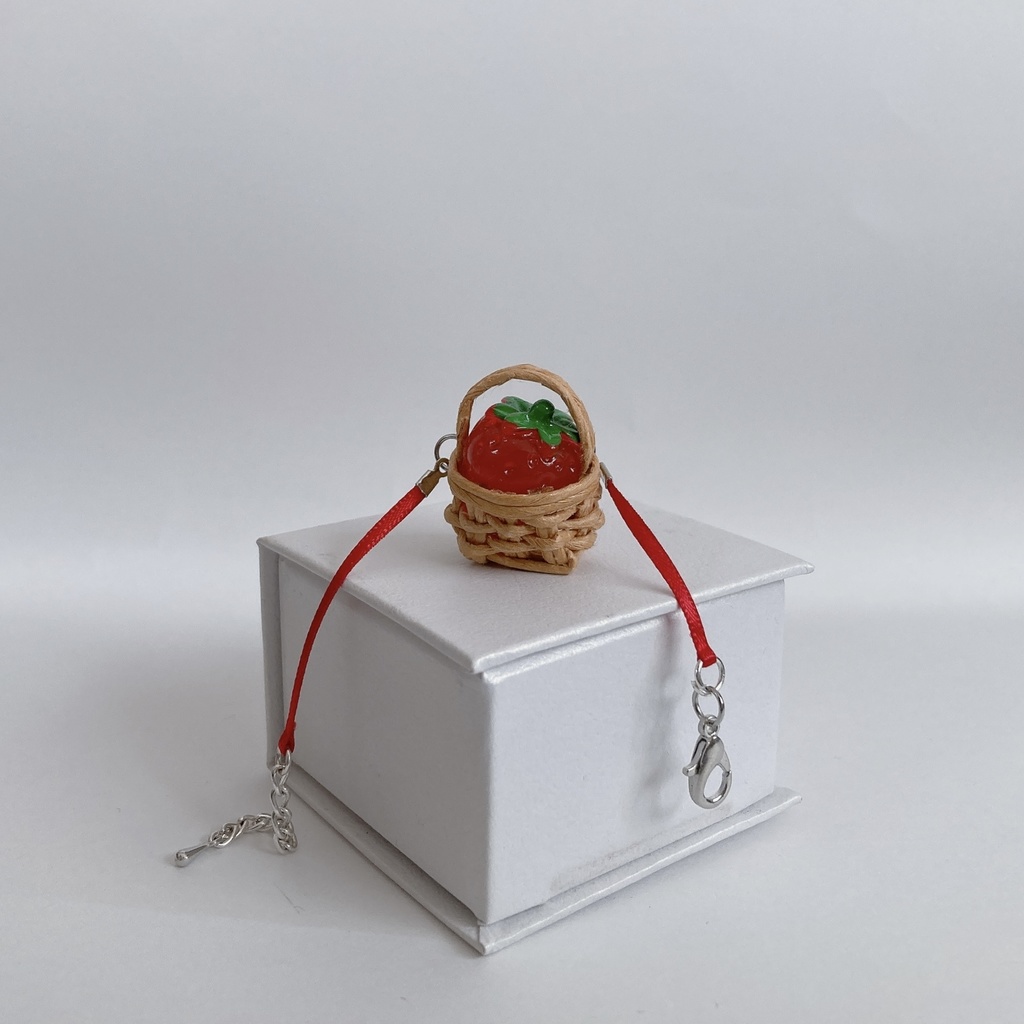 いちご狩りバスケット