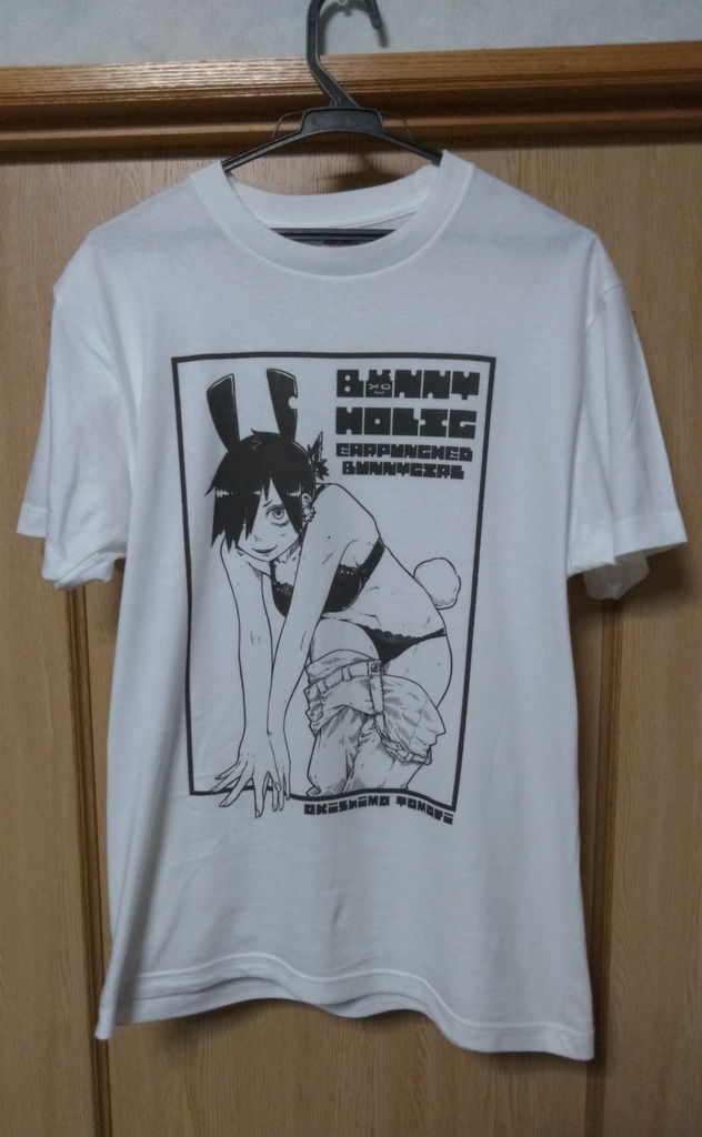 耳パンチバニーTシャツ