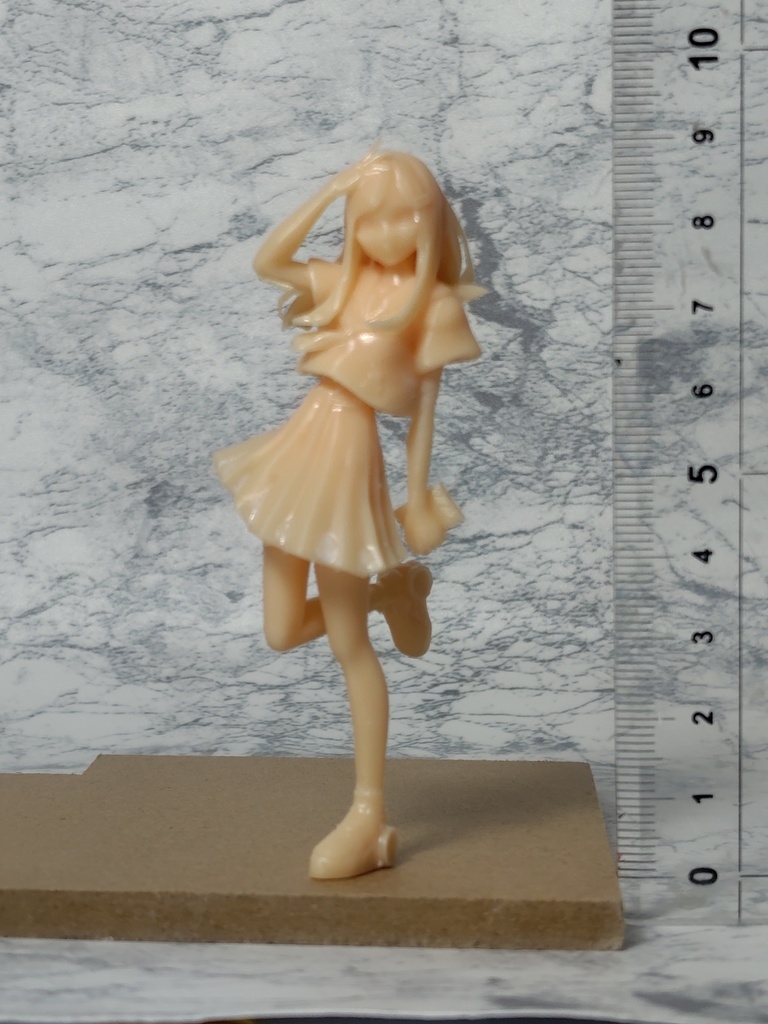 ミドルサイズ 江ノ島ナツミ ガレージキット