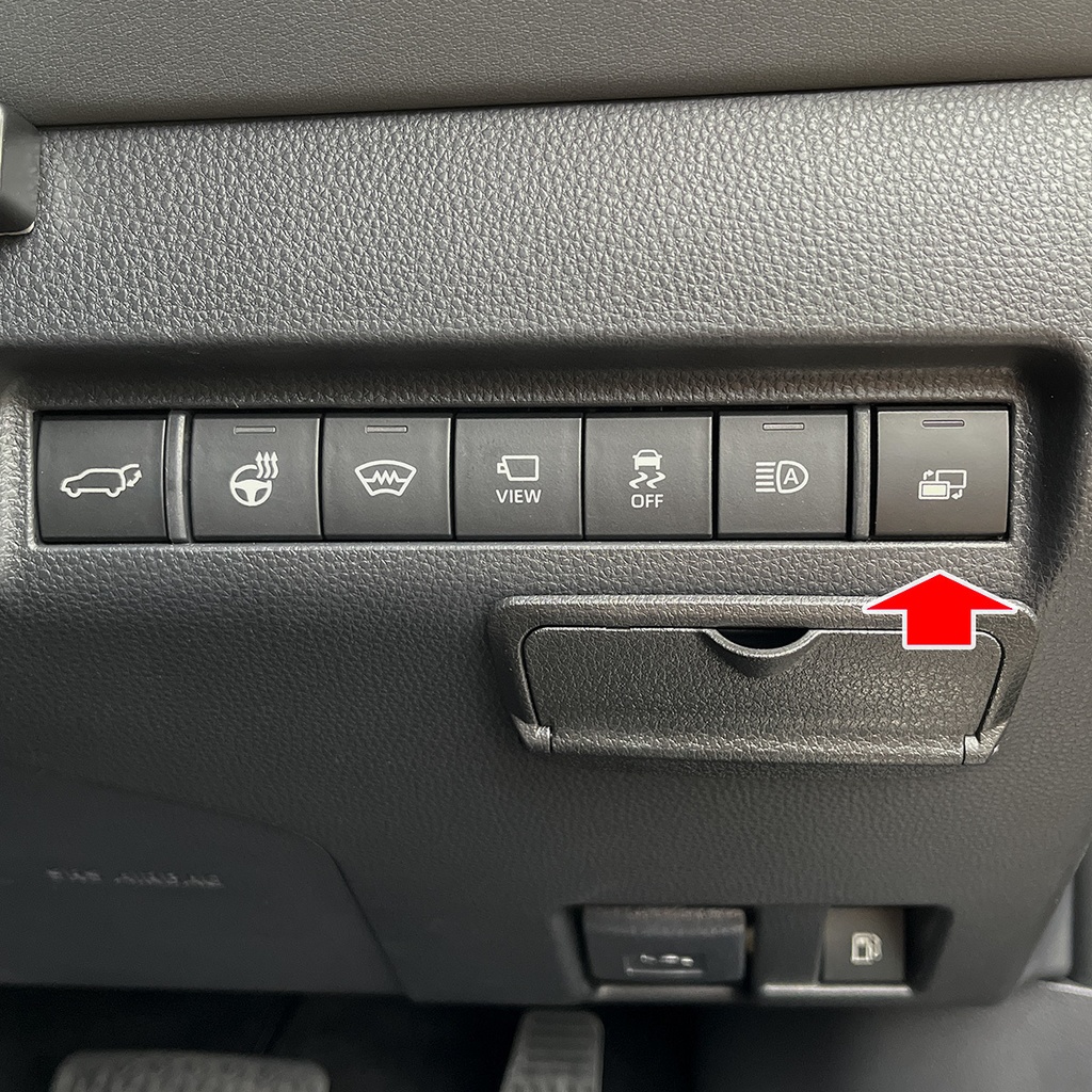 TOYOTA新型クラウン/80ハリアー向けスペアホール->タイプDスイッチアダプター