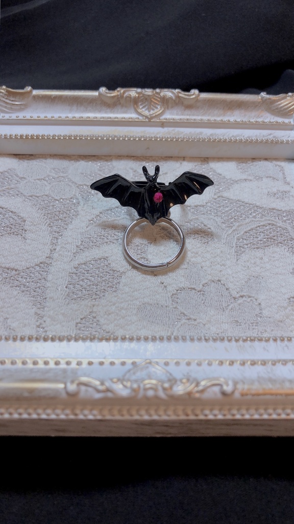 リリア🦇リング