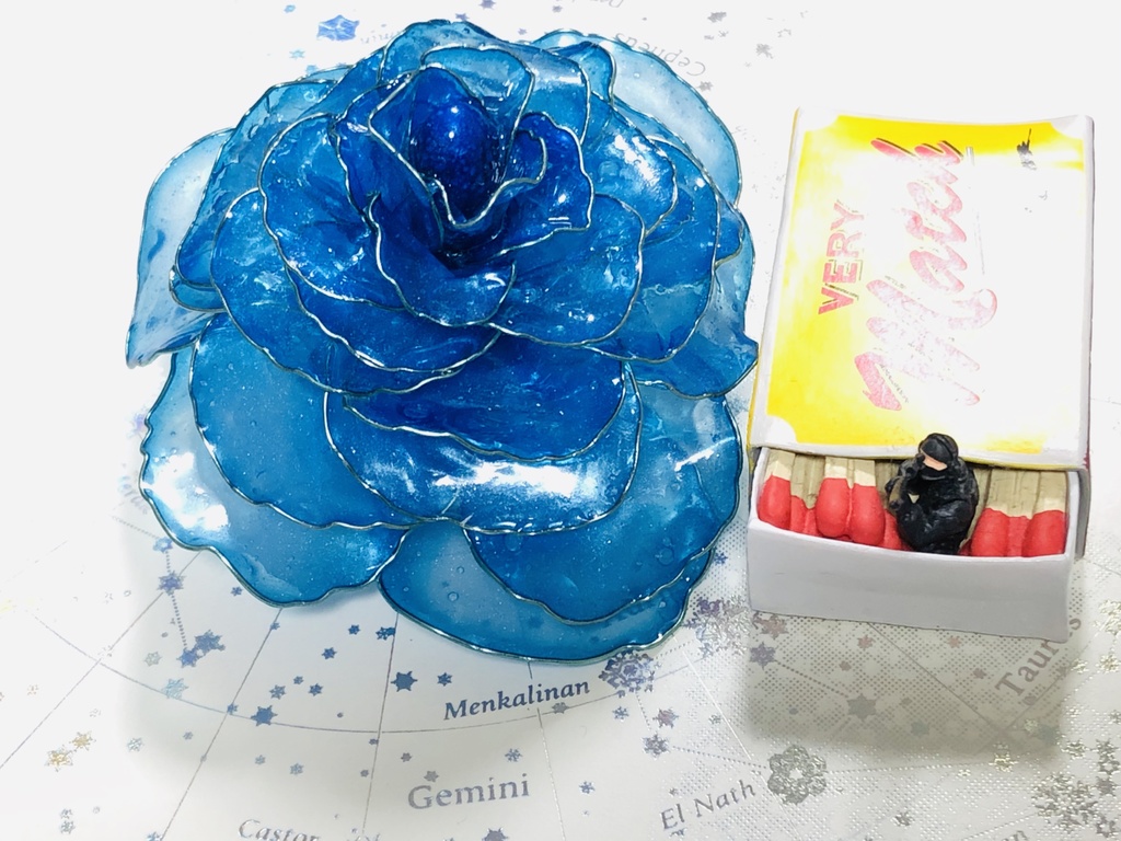 青のバラ クリップ付きコサージュ