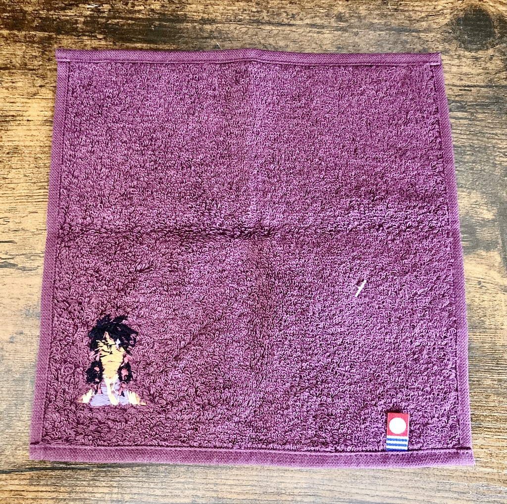 ボシュワンポイント刺繍ハンカチ