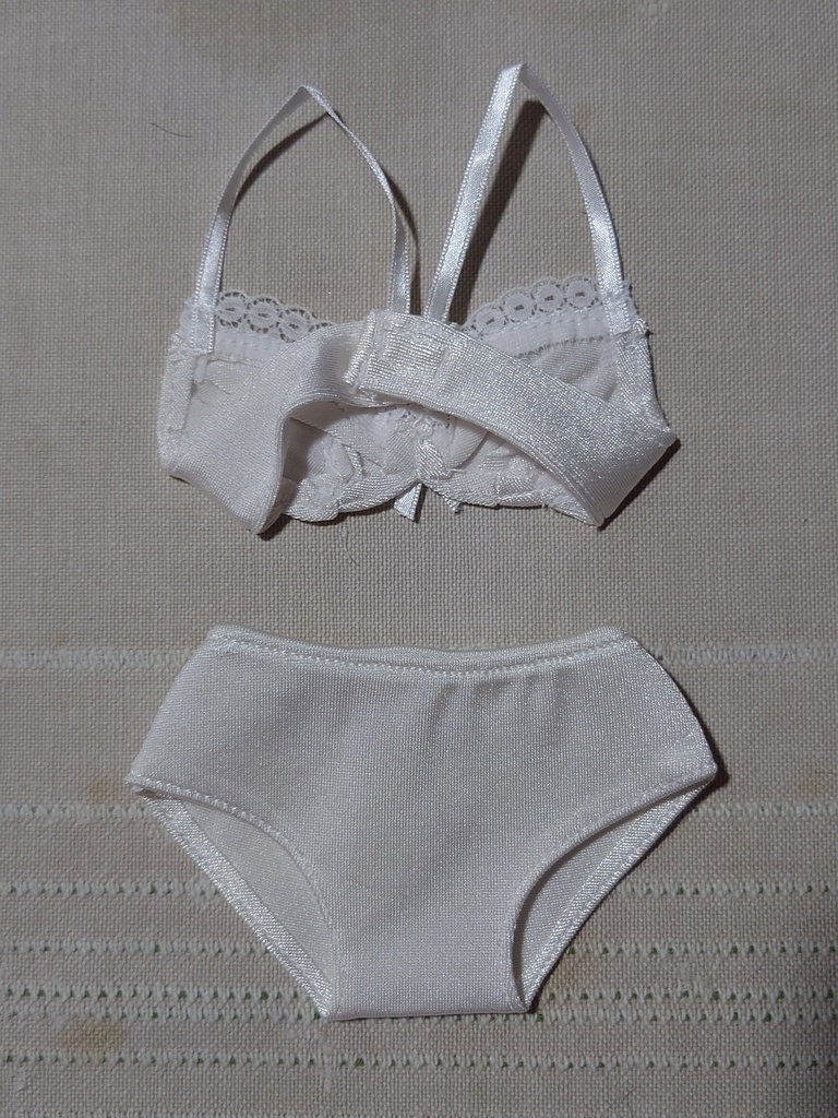 DD L胸 ブラ・ショーツセット