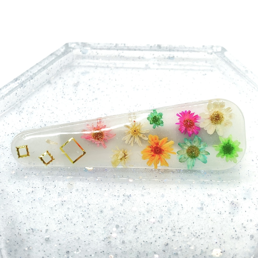 お花ヘアクリップ