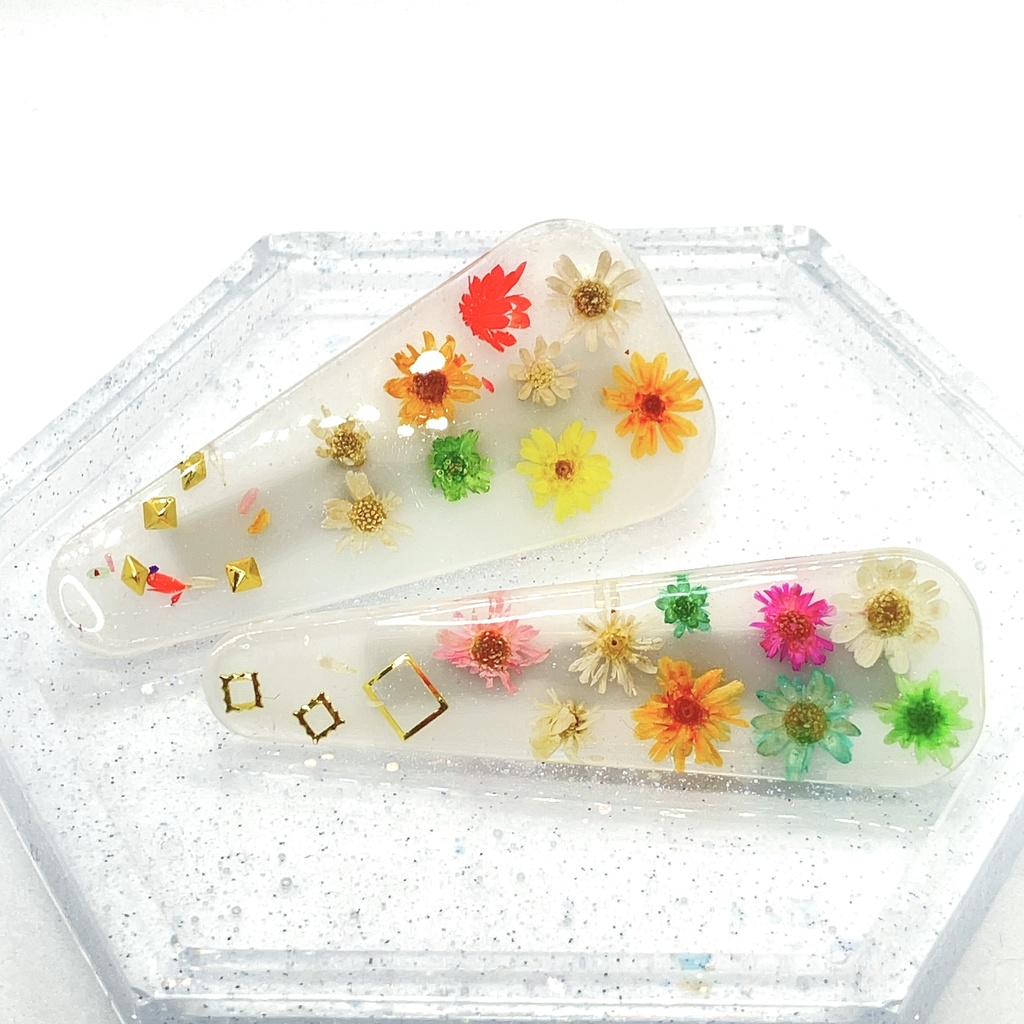 お花ヘアクリップ