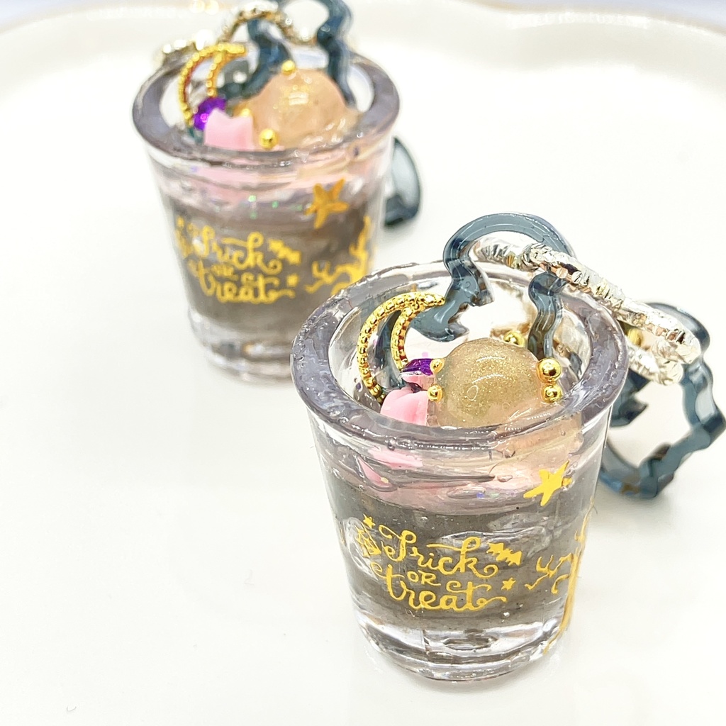 ハロウィンパフェキーホルダー