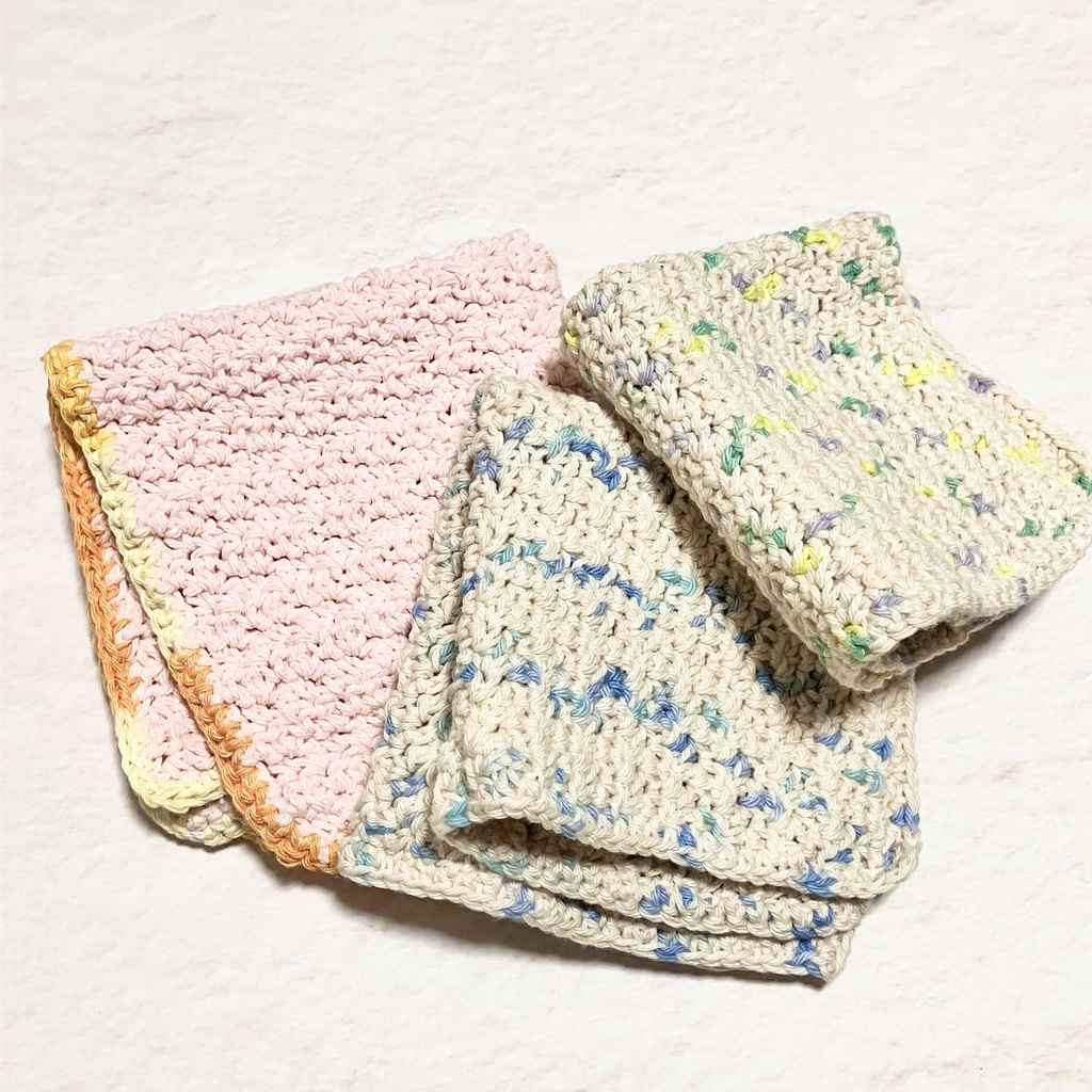 ピンクのニットのタオル(ニッタオル)