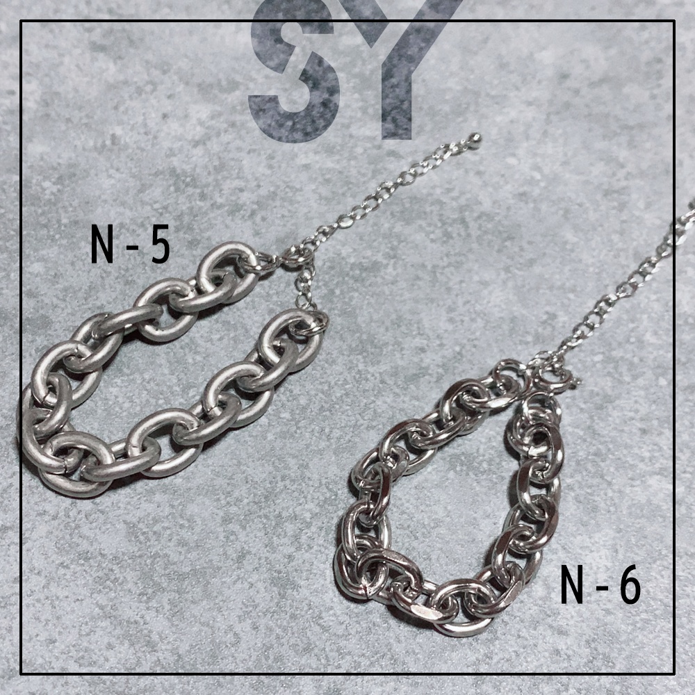 チェーンネックレス