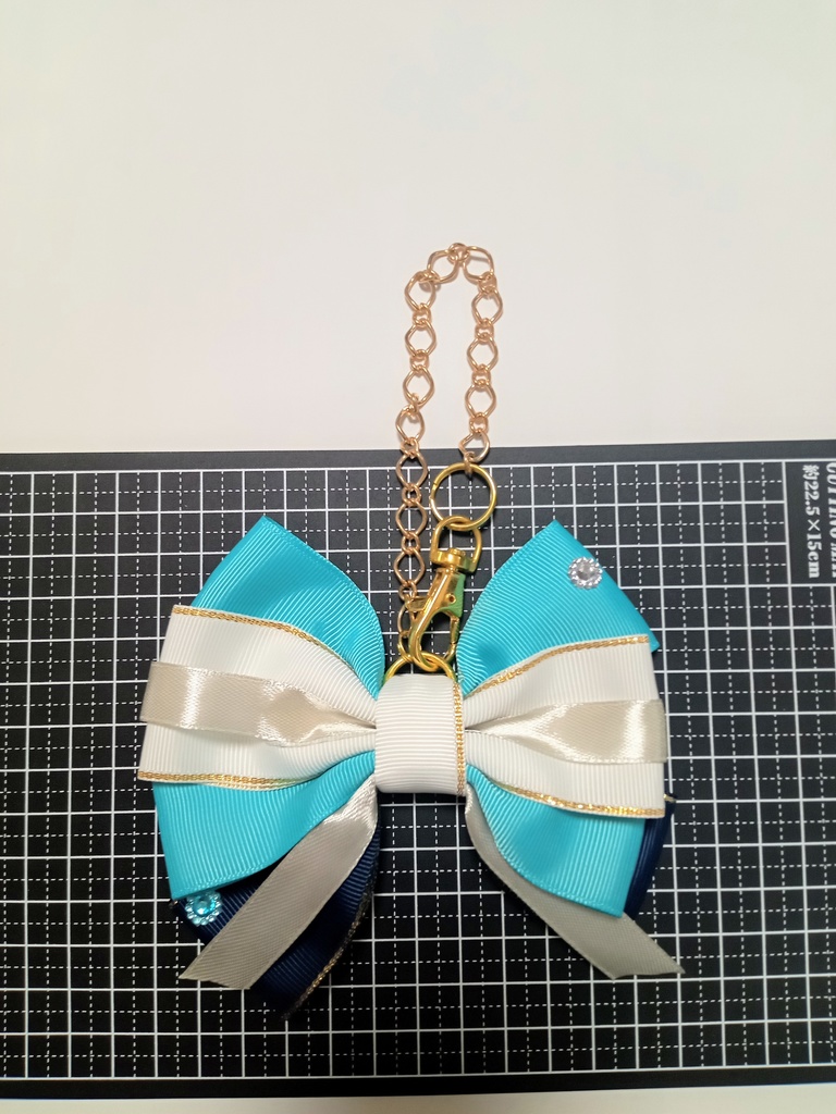 リボン型バッグチャーム