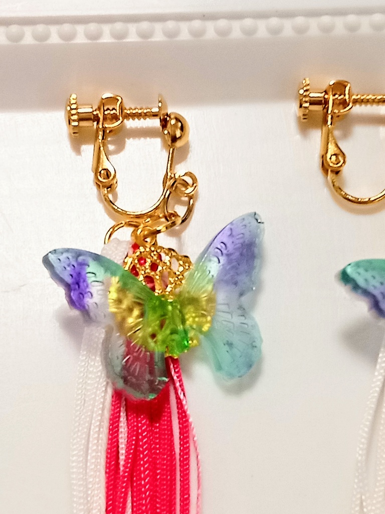 カナヲ タッセルイヤリング