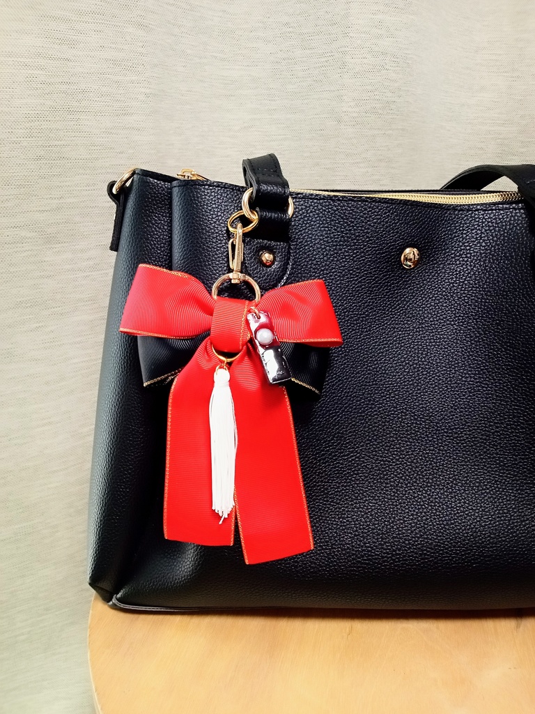 【黒川イザナ】バッグチャーム ナスカンタイプ