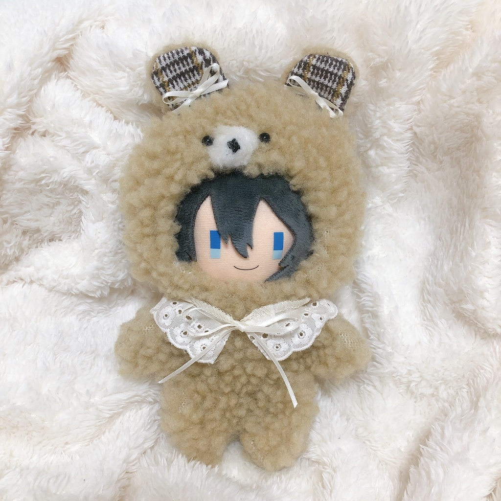 茶色チェックくまちゃん着ぐるみ ◯ 白リボン