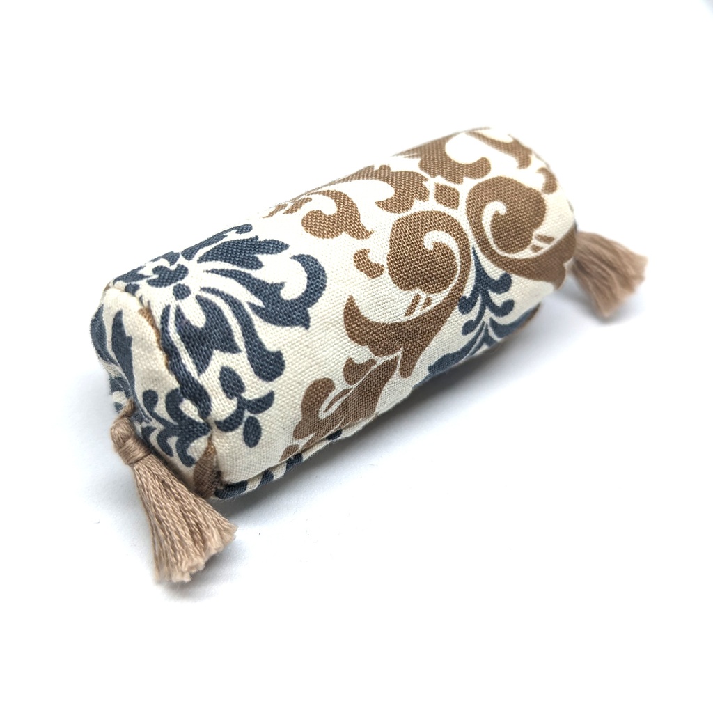 ミニチュアクッション/ボルスター(筒型) アラベスク柄ブルー・グレー+ブラウン