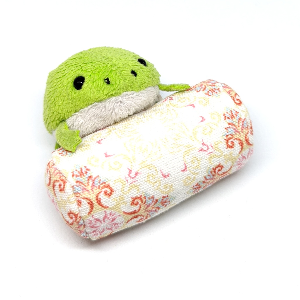 ミニチュアクッション/ボルスター(筒型) アラベスク柄レッド