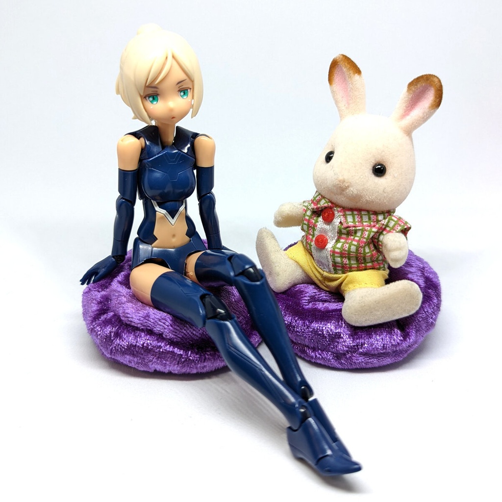 ミニチュアビーズクッション/ラウンド型 ベロア生地ヴァイオレット・2個