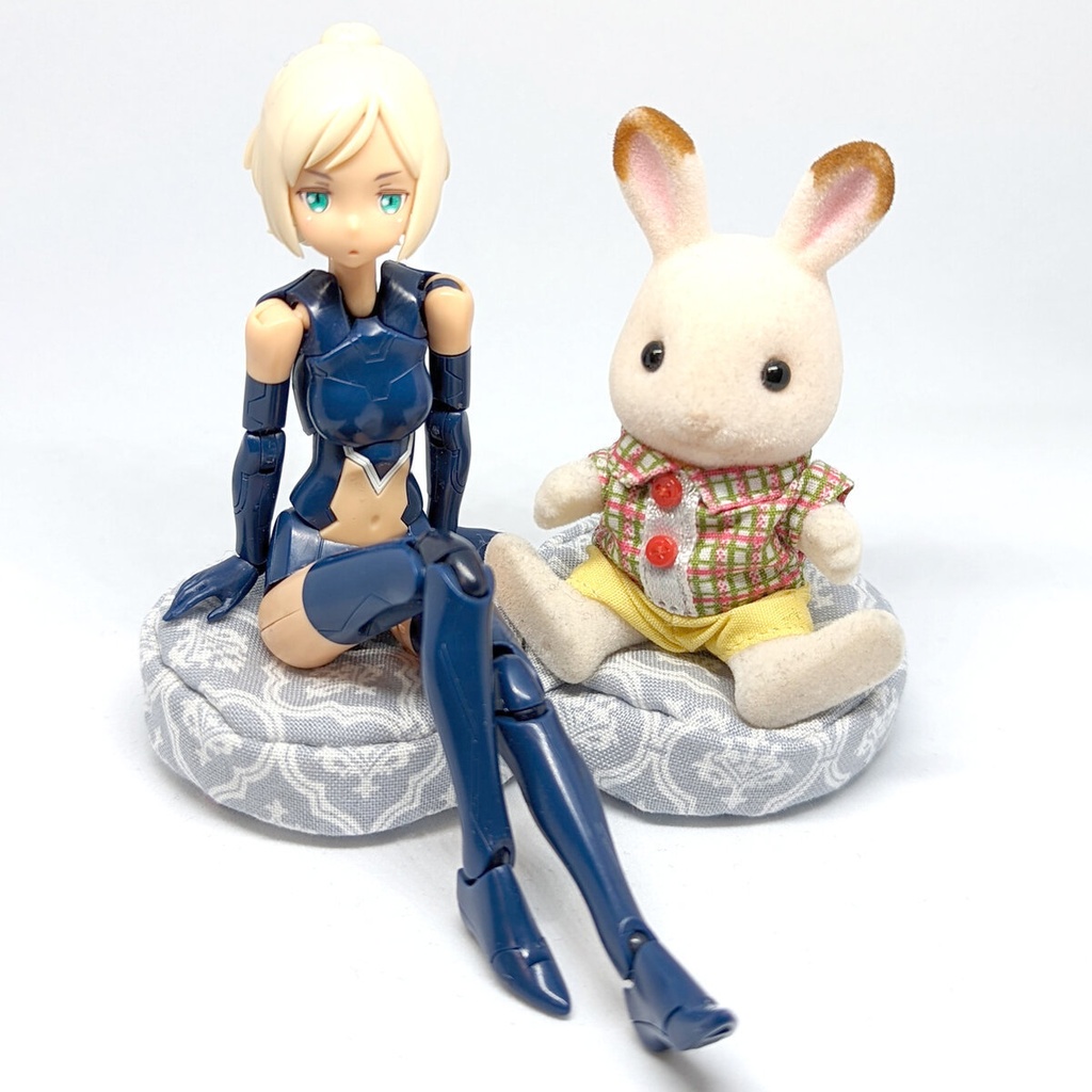 ミニチュアビーズクッション/ラウンド型 ダマスク柄グレー・2個