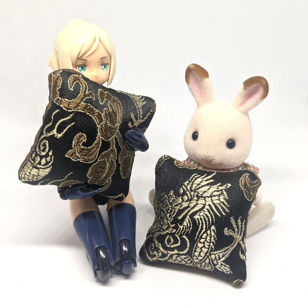 ミニチュアスクエアクッション/チャイナ柄・黒・2個