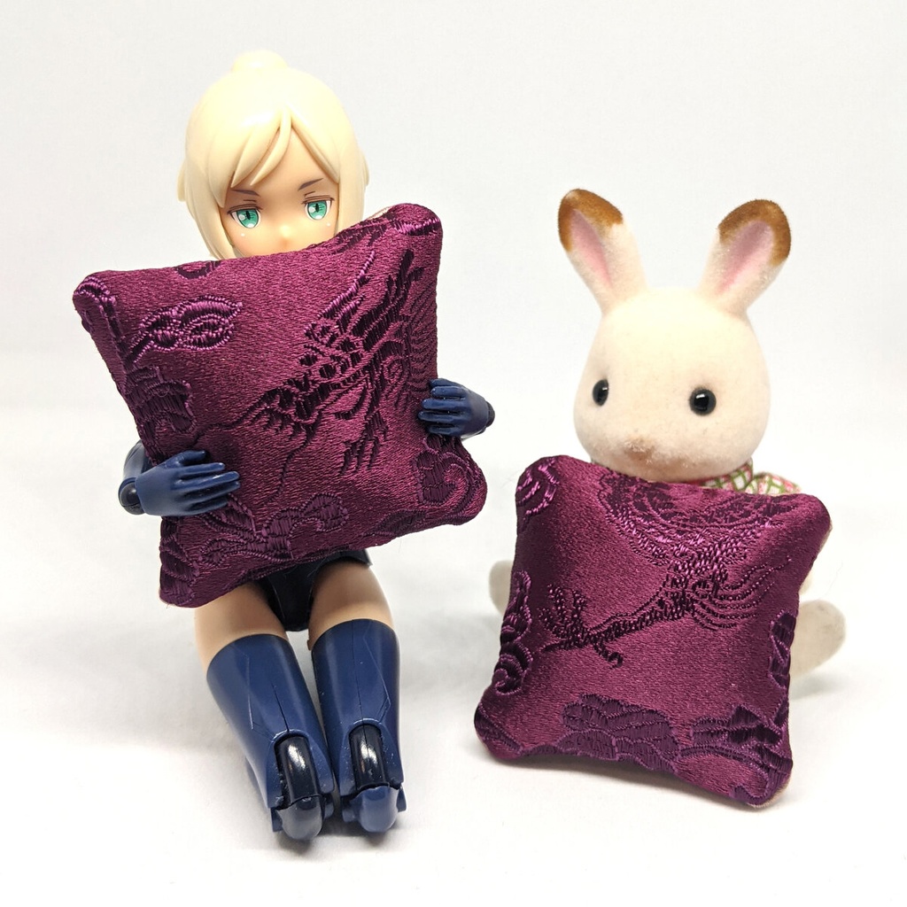 ミニチュアスクエアクッション/チャイナ柄・濃紫・2個