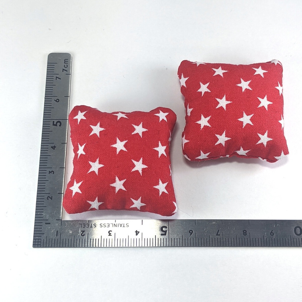ミニチュアスクエアクッション/星柄 赤色・2個