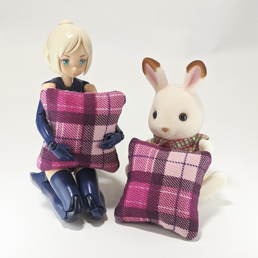 ミニチュアスクエアクッション/チェック柄 ピンク色・2個