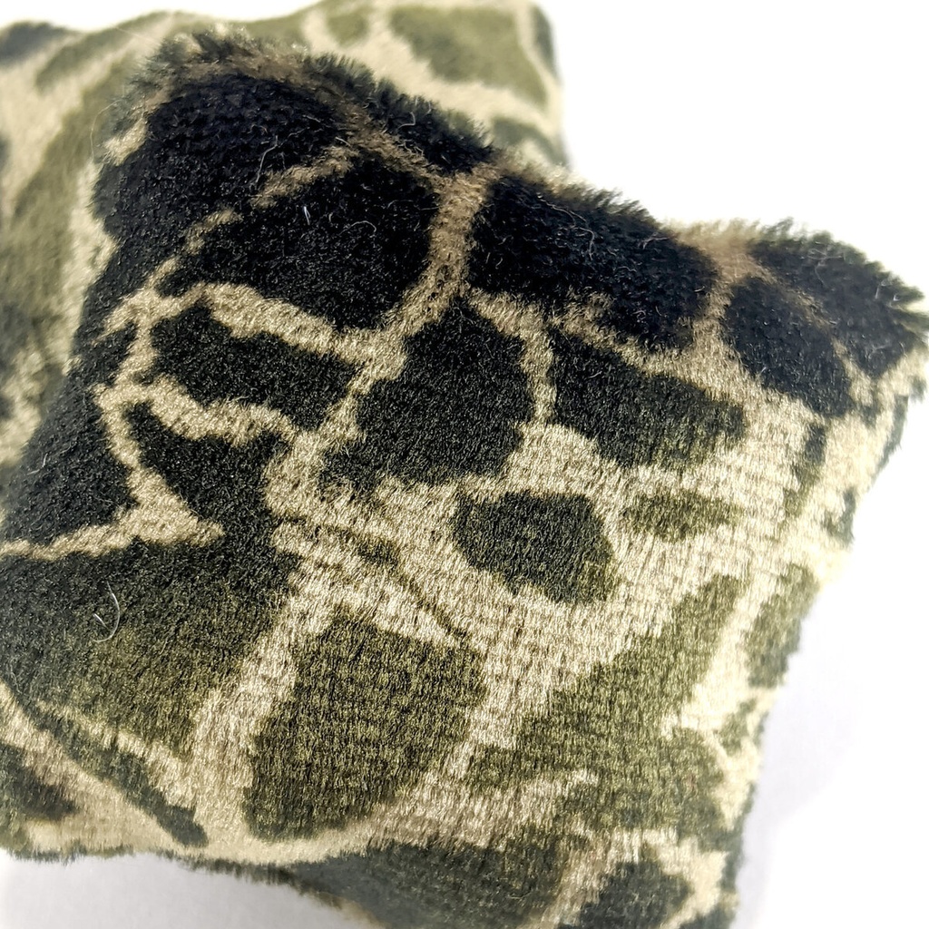 ミニチュアスクエアクッション/ベロア生地 キリン柄 緑色・2個