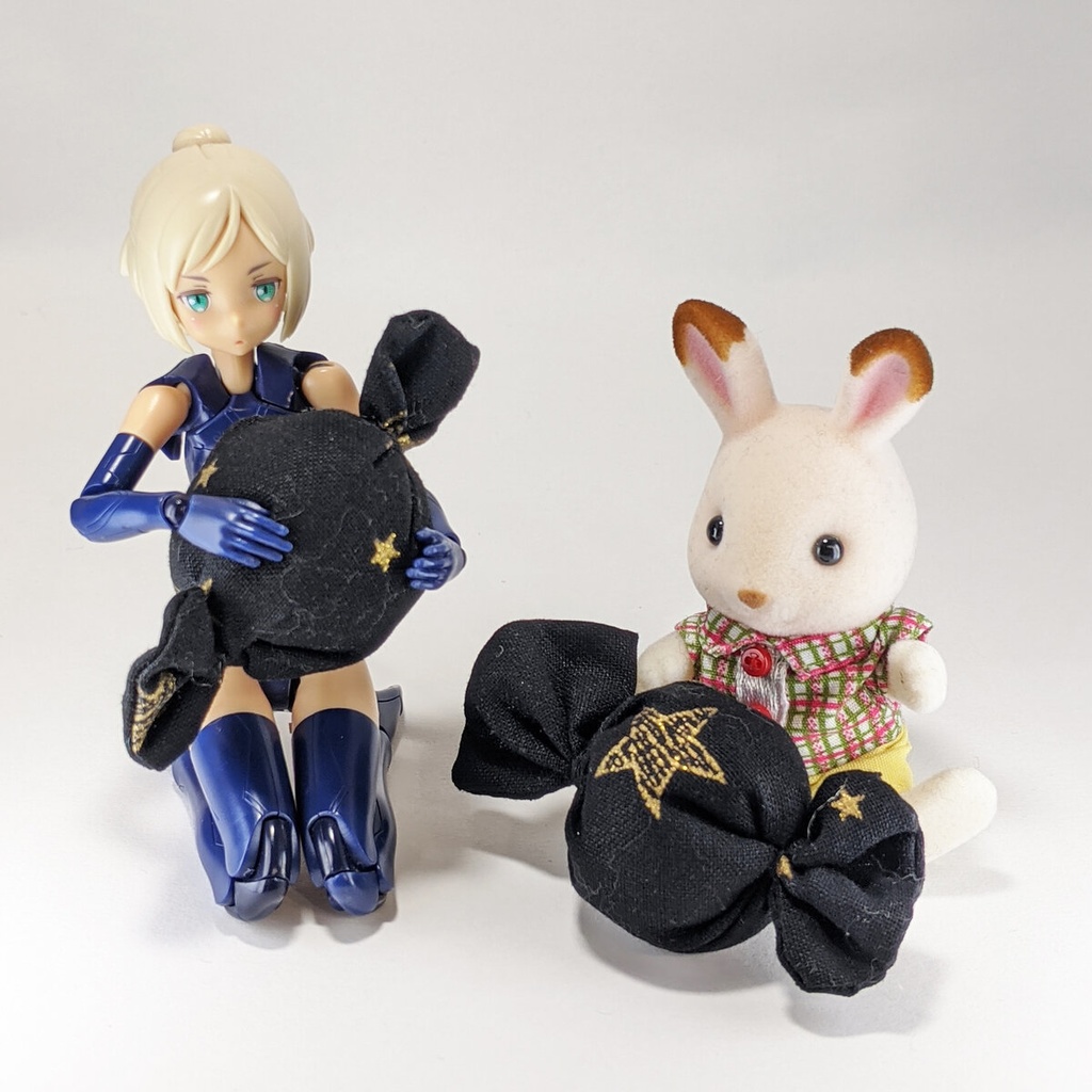 ミニチュアキャンディクッション/星柄・金黒・2個