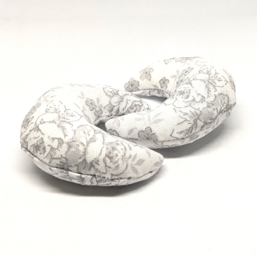 ミニチュア月型クッション/アンティーク風 薔薇柄・ホワイト・2個