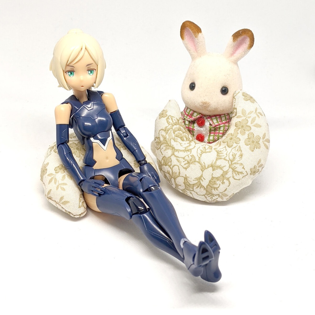 ミニチュア月型クッション/アンティーク風 薔薇柄・ブラウン・2個