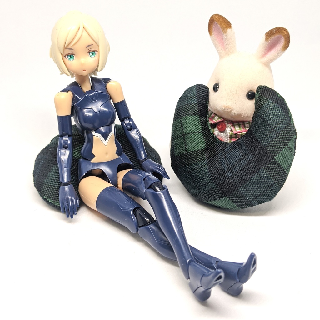 ミニチュア月型クッション/チェック柄 緑色・2個