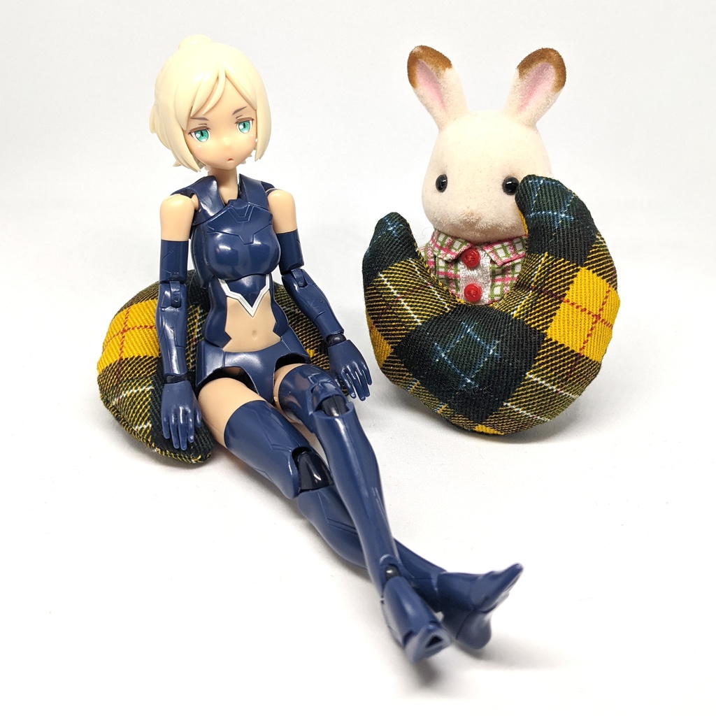 ミニチュア月型クッション/チェック柄 黄色・2個