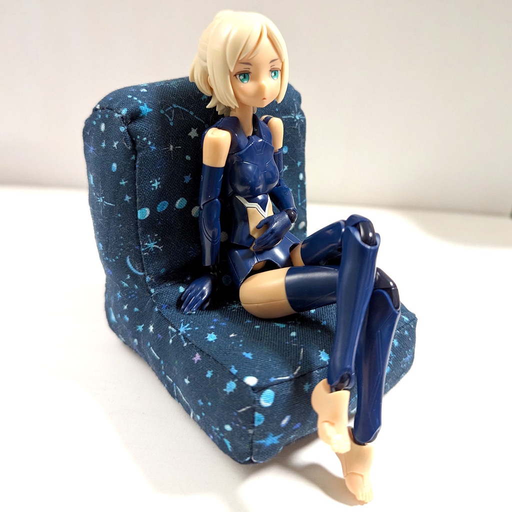 ミニチュアソファ(1/12サイズ向け) A