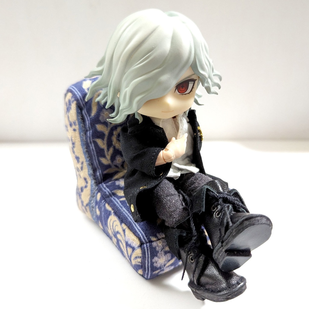 ミニチュアソファ(1/12サイズ向け) A