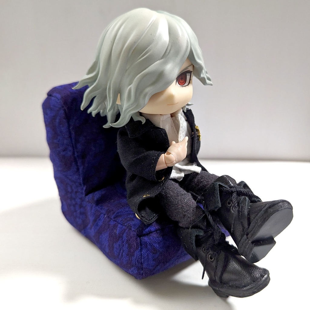 ミニチュアソファ(1/12サイズ向け) A