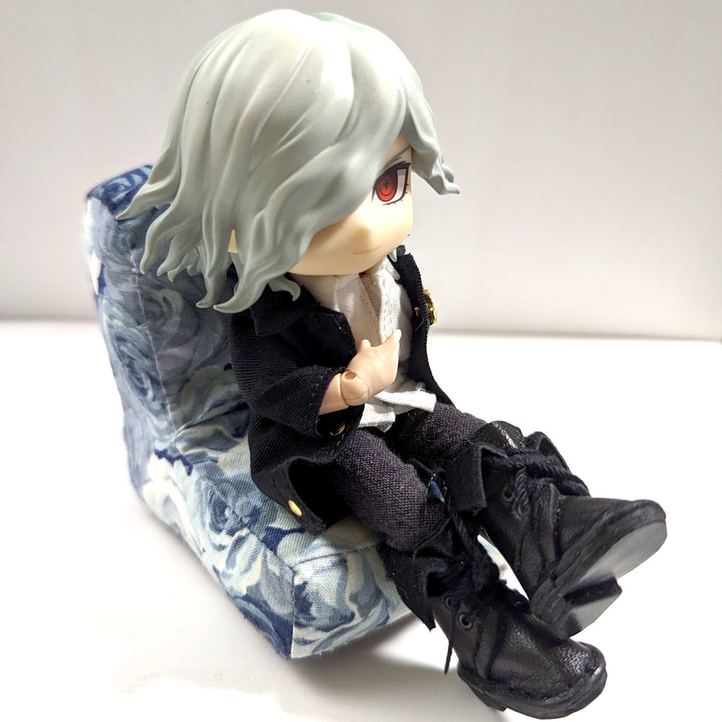 ミニチュアソファ(1/12サイズ向け) A