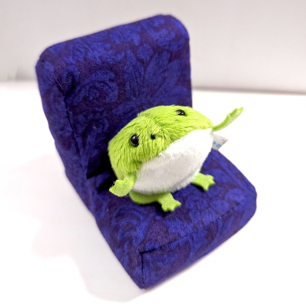 ミニチュアソファ(1/12サイズ向け) A