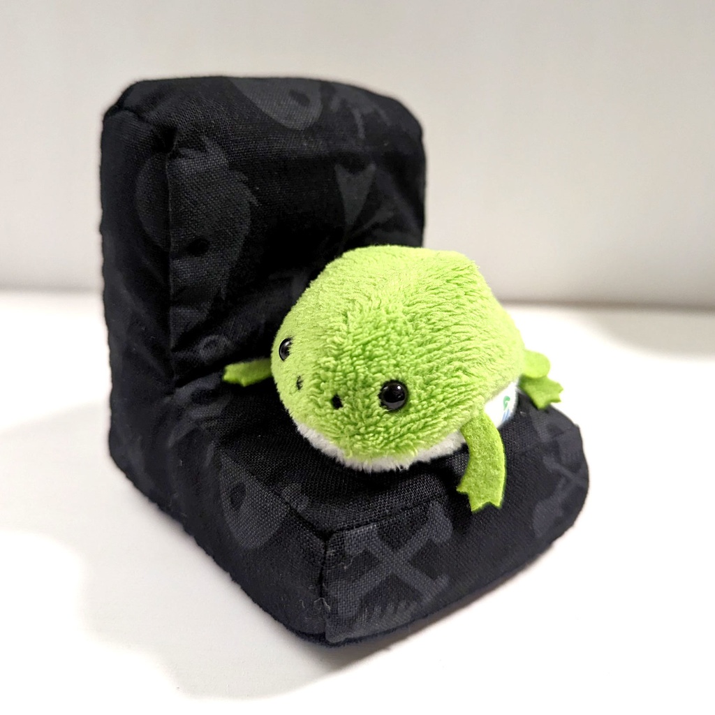 ミニチュアソファ(1/12サイズ向け) B